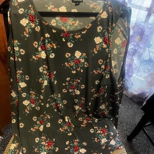 Grey floral tank style blouse size 5